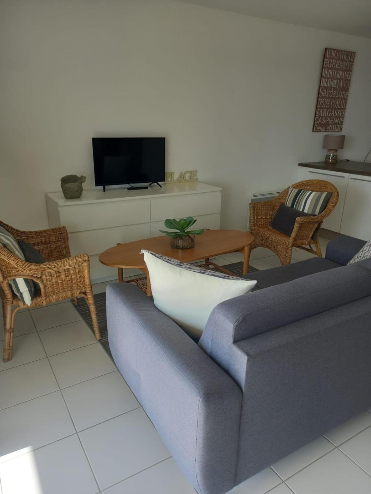 Reve Bleu - Vue Mer Exceptionnelle - Wifi - Draps Et Serviettes Inclus - Balcon Avec Mobilier De Jardin Apartment Penmarc'h Exterior photo